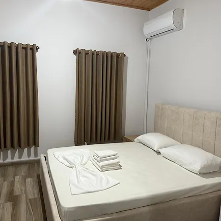 Konukevi Selvia Center *